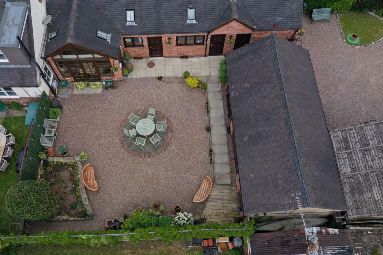 High View Cottage Uttoxeter Exterior foto