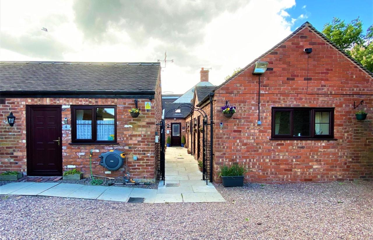 High View Cottage Uttoxeter Exterior foto