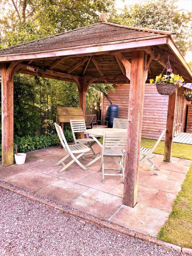 High View Cottage Uttoxeter Exterior foto