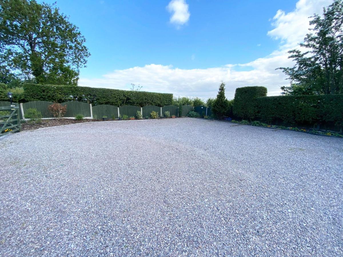 High View Cottage Uttoxeter Exterior foto
