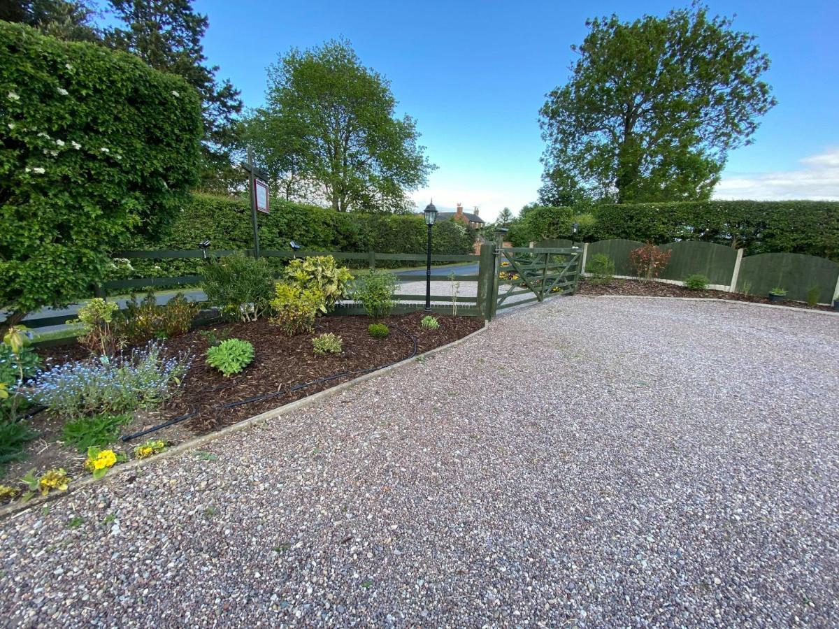 High View Cottage Uttoxeter Exterior foto